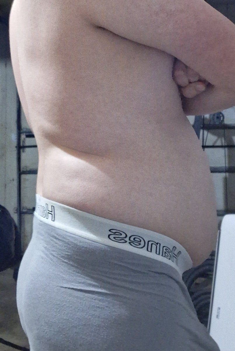 Rooboyooo's tweet photo. Update. I need a bigger butt https://t.co/Bu3fR0zPIV