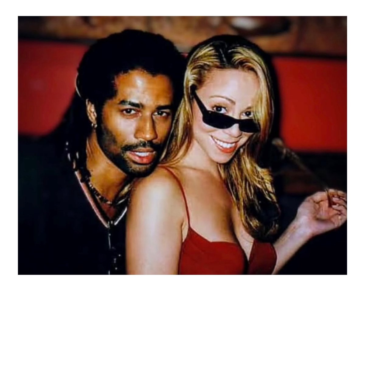 davecoombe09's tweet photo. Glitter 🎬…movie outtake moment 📸
#MariahCarey #Mimi #iconic #moments 
@MariahCarey🦋 #L4L #Glitter25✨ https://t.co/zoLDhlIIzS