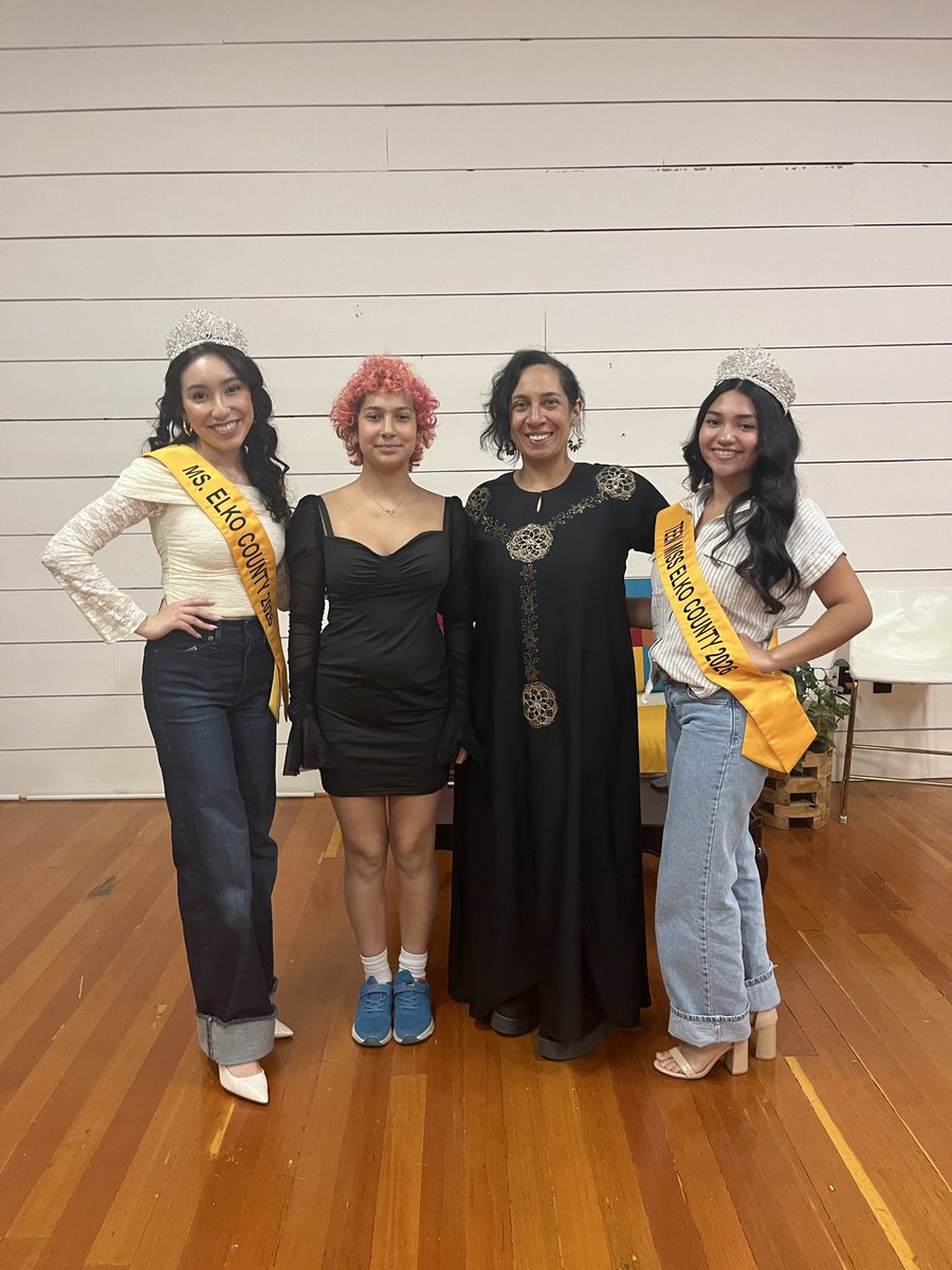 mselkocounty's tweet photo. Ms. Elko County Alexandra Sanchez-Ruiz and Teen Miss Elko County Naidely Casique attended the grand opening for St. James Lounge, located on the second floor of Dalling Hall at the corner of Commercial and 6th streets. 🍹

#elkobusinesses #elkonevada #elkocountynv #stjamestonics https://t.co/zrJPC7upbP