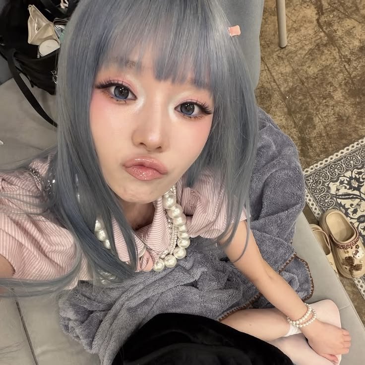 chocozuku's tweet photo. 4 fotos dos seus bias, 4 mooties

@cryptfears @ysklyo @fleurwwo @kaorizarts https://t.co/YaYKKwZvbS