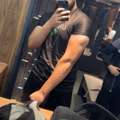 esss_6ix9's tweet photo. #NewProfilePic https://t.co/7mmUcmT8gc