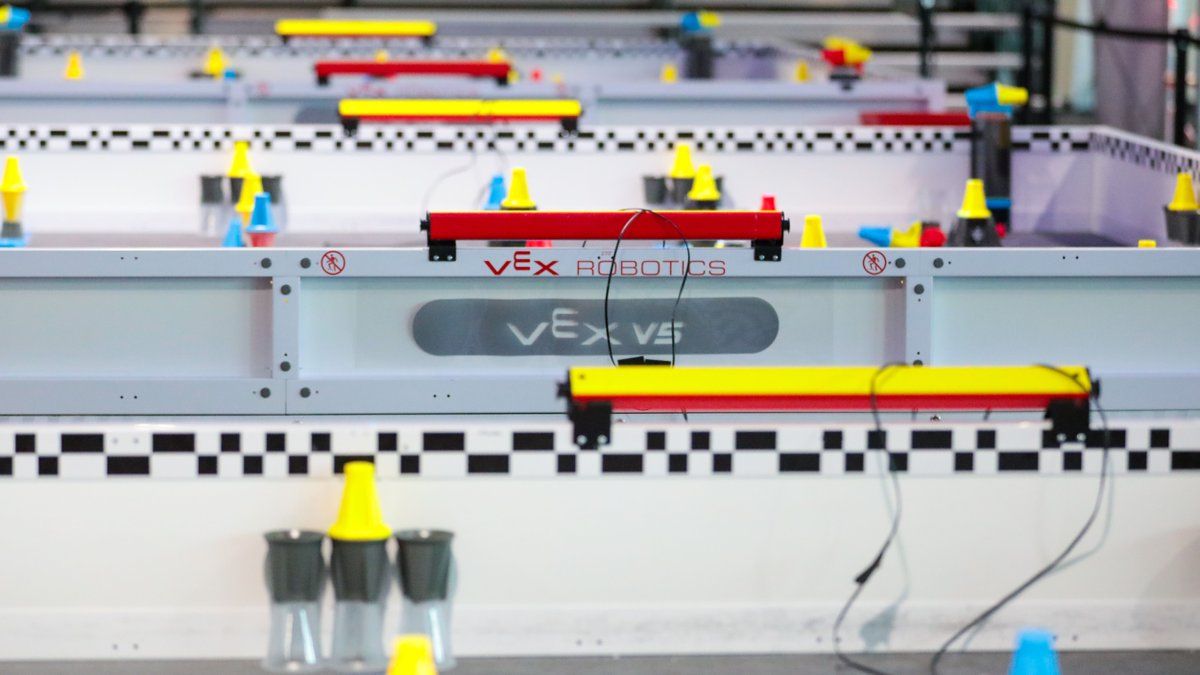 VEXRobotics's tweet photo. There's a new addition to our Event Partner Certification Course! 🌟 If you have a few events under your belt, you can now pursue the Advanced Event Partner Certification.

🤖 Explore and get started on VEX PD+: https://t.co/g7EFf7ia4V https://t.co/FIYV6tEUQ9