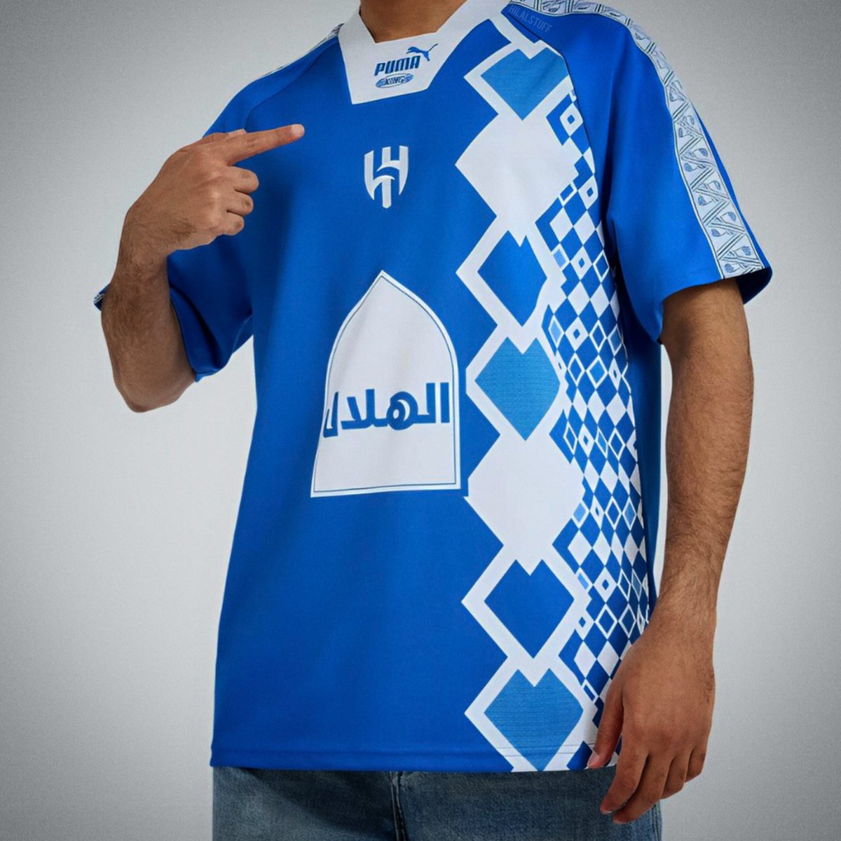 Almodrj_Alazraq's tweet photo. 🔵🔵- كم من 10 تقييمك لـ قميص #الهلال لـ ذكرة التأسيس ؟

#زعامة_تجري_في_عروقنا https://t.co/YIcgtyyFvV
