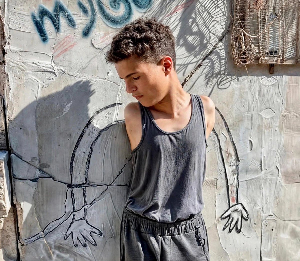 ros_sara2002 tweet picture