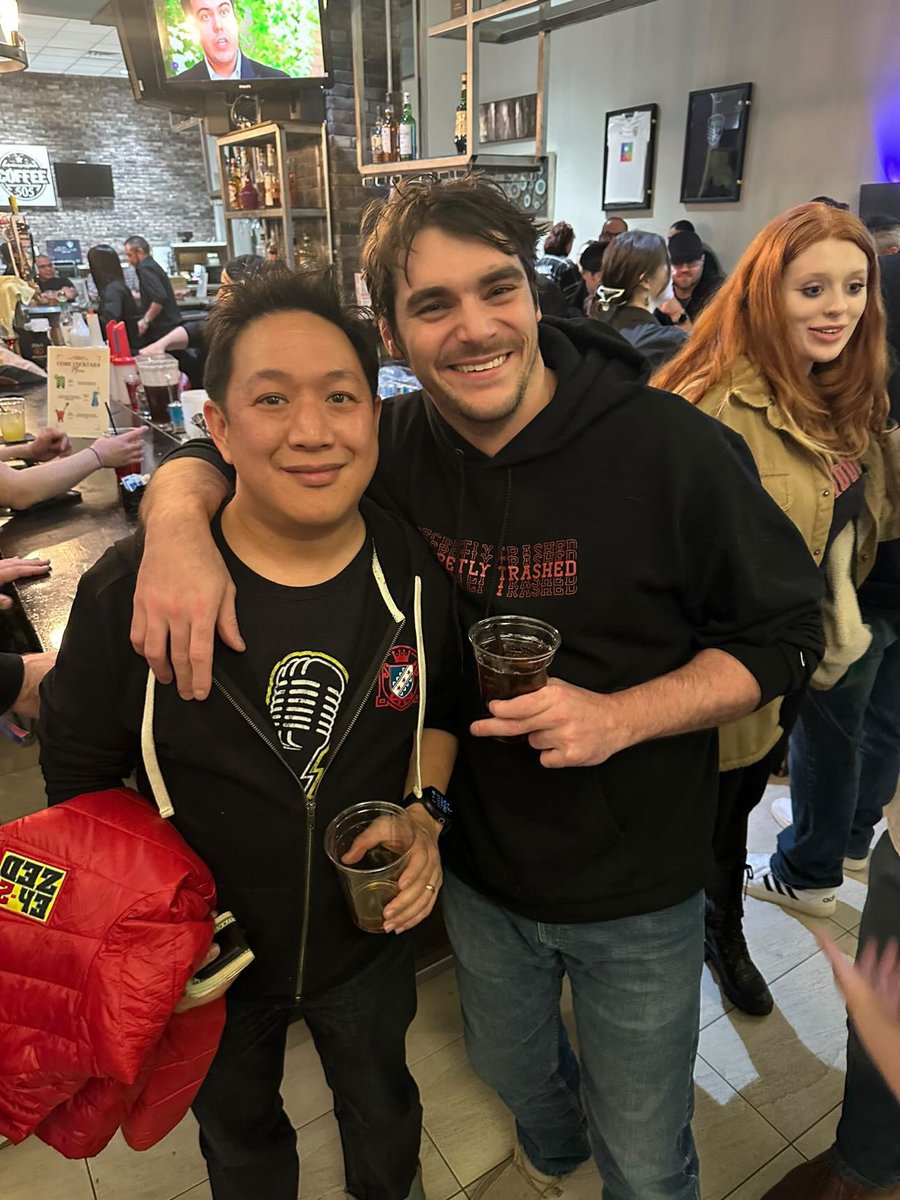 mingchen37's tweet photo. I will miss RJ Mitte greatly. He is a great guy and I loved hanging out with him at comic cons. @RjMitte https://t.co/erPOU7pjMf