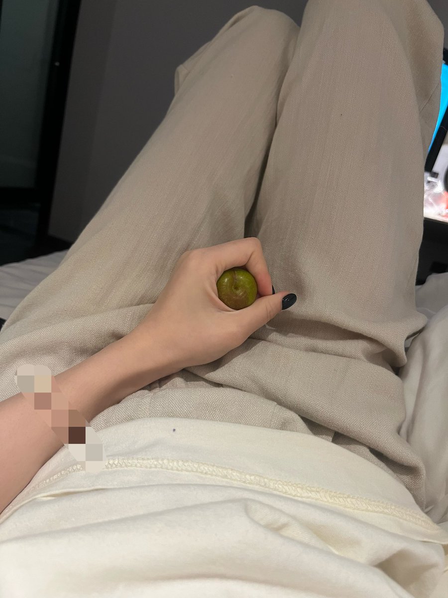 Lilil4on's tweet photo. 哦哦 https://t.co/xnNnOIG8rG