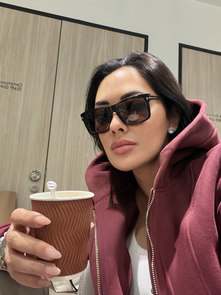 iloveruffag's tweet photo. Good morning, world! ☕️ https://t.co/4QXwO8vhPJ