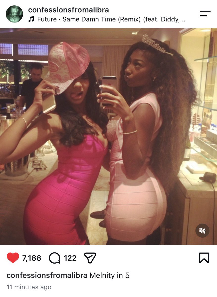 lesbianlotuss's tweet photo. OH EXACTLY SHE DID THIS FOR ME https://t.co/VL8qINhwjK
