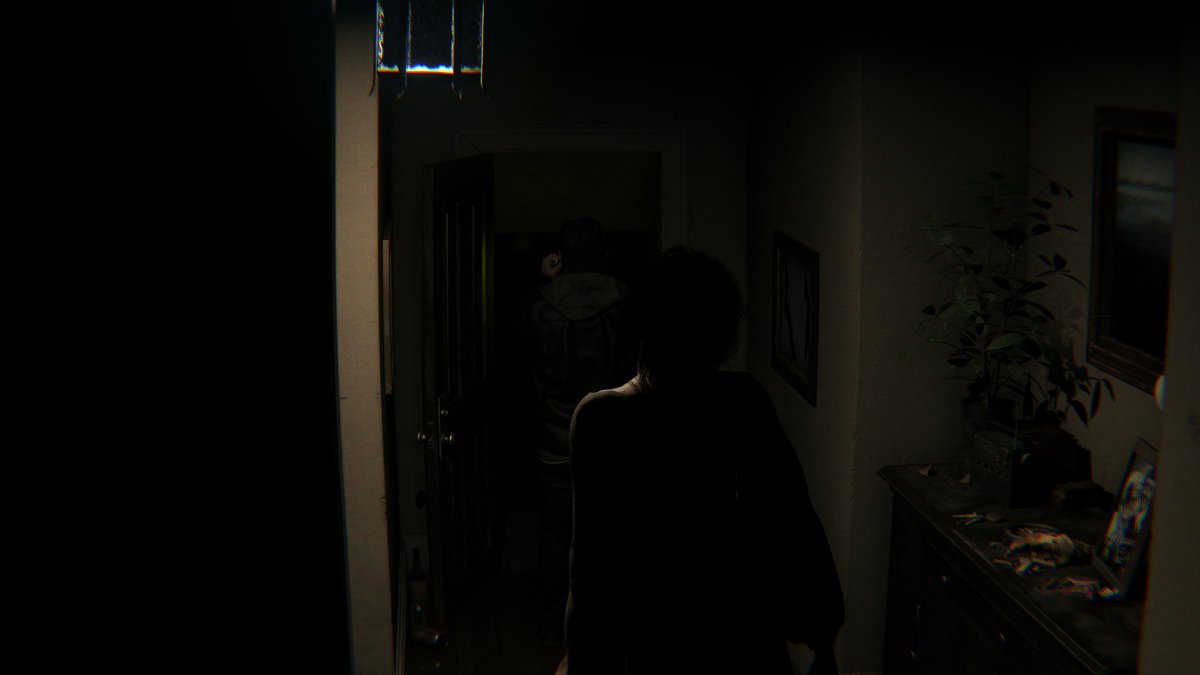 RestlessDreamz1's tweet photo. "Look behind you. I said, look behind you."

Silent Hills - P.T.

#SilentHill https://t.co/46PX23DKhd