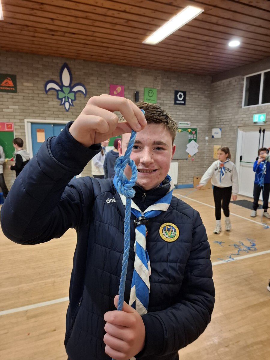 newryscouts's tweet photo. Our #Scouts played some Games 😄 done some Map Work🗺🧭 and a bit of knot work 🪢, another productive #ScoutMeeting ⚜️ #ScoutsDoStuff #SkillsForLife #Scouting #Craic #ScoutingIreland  🥾🏔⚜️ https://t.co/C2ZiG4WDQZ