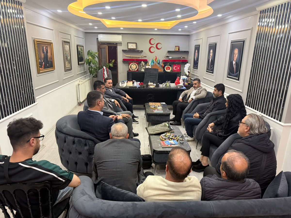 marifcetintr's tweet photo. Milliyetçi Hareket Partisi Batman İl Başkanlığı 📍 

Sendika Paydaşlarımızdan olan Türk Sağlık-Sen İl temsilcisi Sn Yılmaz Soyvural ve kıymetli yönetimine hayırlı olsun ziyaretleri için teşekkür ederim. #mhp #Batman 🇹🇷 https://t.co/UUdAWJ3JHr