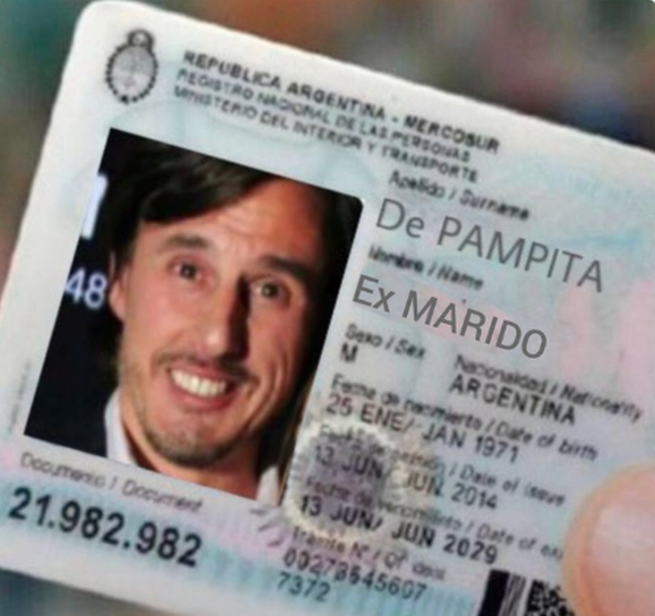 Lautafym's tweet photo. Voy a hacer una ley para que el ex marido de Pampita no se pueda autopercibir como Roberto. https://t.co/OgAvp56fLV