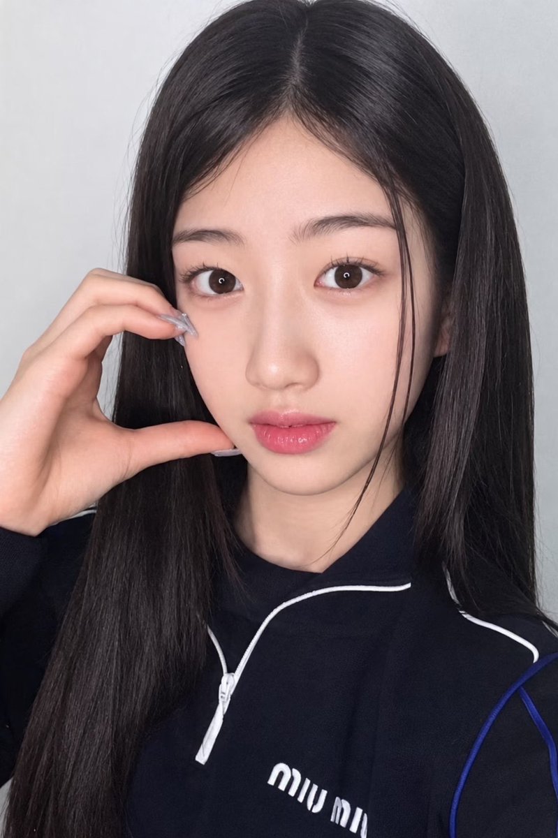 ayunepic's tweet photo. 261015 #AYUNE #아윤
M Countdown

Week One Broadcast Photocard

#A2O #A2OLITE https://t.co/yKXwI0f7ky