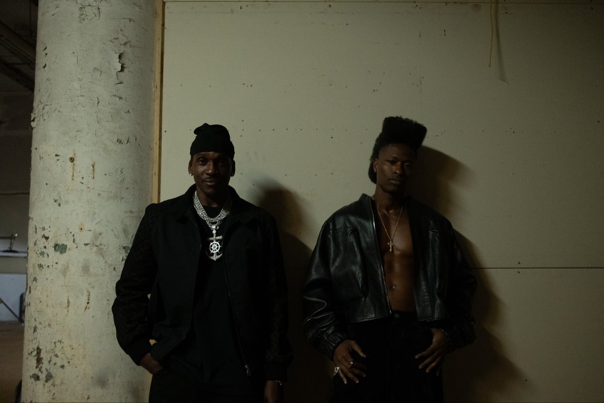 iamluckydaye's tweet photo. Mouf Say w/ @PUSHA_T. 1 day until ALOUD!

https://t.co/qwaW52ANku https://t.co/nFTvjDEmsH