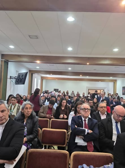 CespedesPiedra's tweet photo. Acompañamos a Cáritas Colombia, en el 70 aniversario de su fundación y de recorrido pastoral, donde se destacó los esfuerzos desarrollados y el apoyo de la Iglesia Católica en la búsqueda de la Paz en esta nación.
Mención al Acuerdo Paz firmado en La Habana en 2016. https://t.co/J30v3jAZHN