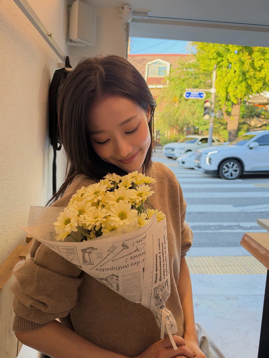 retteban's tweet photo. 261016 #이나은 #LEENAEUN 인스타그램 https://t.co/6B8IO2voj9