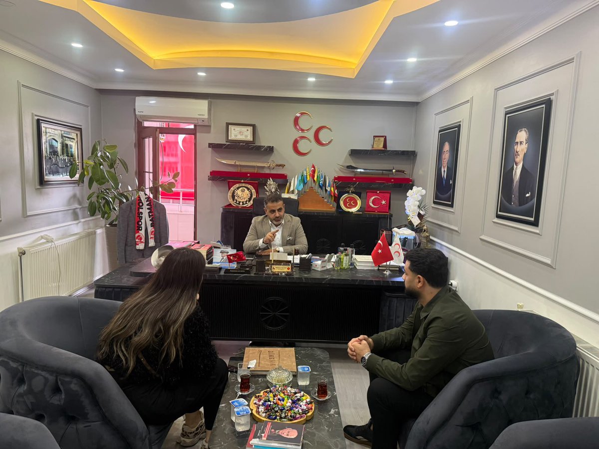 marifcetintr's tweet photo. Milliyetçi Hareket Partisi Batman İl Başkanlığı 📍 

Önceki Dönem Ak Parti Balpınar Belde Belediye Başkanı Sn Hüseyin Geylani ve kıymetli hemşehrilerimizin hayırlı olsun ziyaretleri için teşekkür ediyorum. 
#mhp #Batman https://t.co/qM8knpUc0R