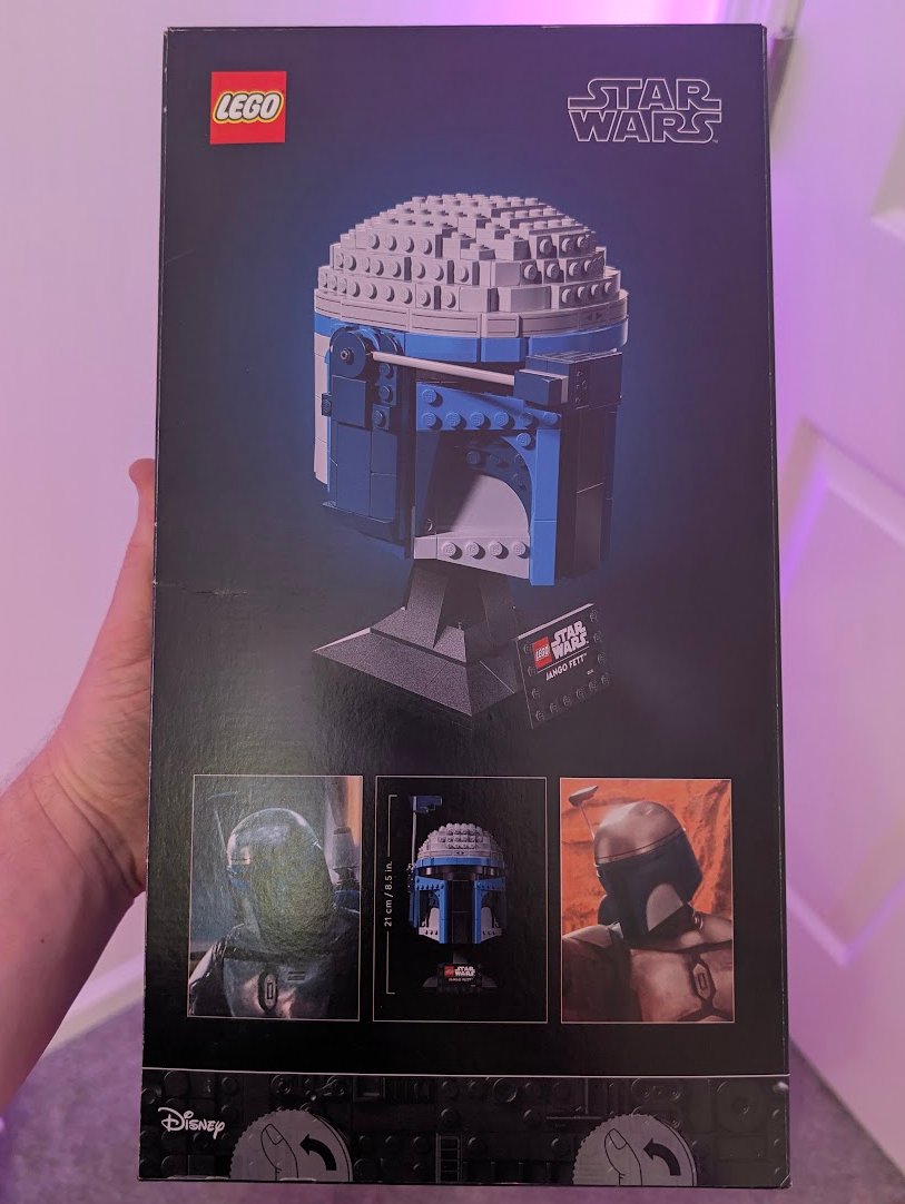 crackthepacks's tweet photo. 🚨 #DRUMLINE GIVEAWAY 🚨

Jay and I decided to run a joint giveaway for all you #drumline nerds

The Prizes:
@JayBobSons : 2022 Star Wars Galaxy Ben Kenobi Refractor (PSA 10)
@crackthepacks : LEGO Star Wars Jango Fett Helmet   

How to enter:
1️⃣ You must be an active #Drumline member to win
2️⃣ RT this tweet
3️⃣ Reply with #LightSide (to chase Obi-Wan) or #DarkSide (to chase Jango) and tag a friend!

You'll win the prize, and your friend will win a #drumline membership.

x2 Winners picked next week 🥁🍻🦀

#TheHobby #StarWars