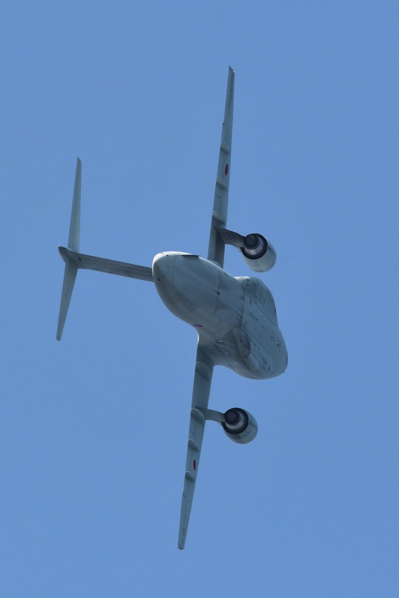 C2sub201's tweet photo. 色んなところでC-2が色々言われてるが
日本向けに開発され、短距離性能と航続距離はピカイチだと思ってる。
別に他が優れてないとかではなくて、日本のために作られ日本のために飛ぶ機体だから輸出モデルとかではなく日本が日本のために作った日本の機体だから。
そこに対して、色々言うなよ https://t.co/L8wDIw4c8X