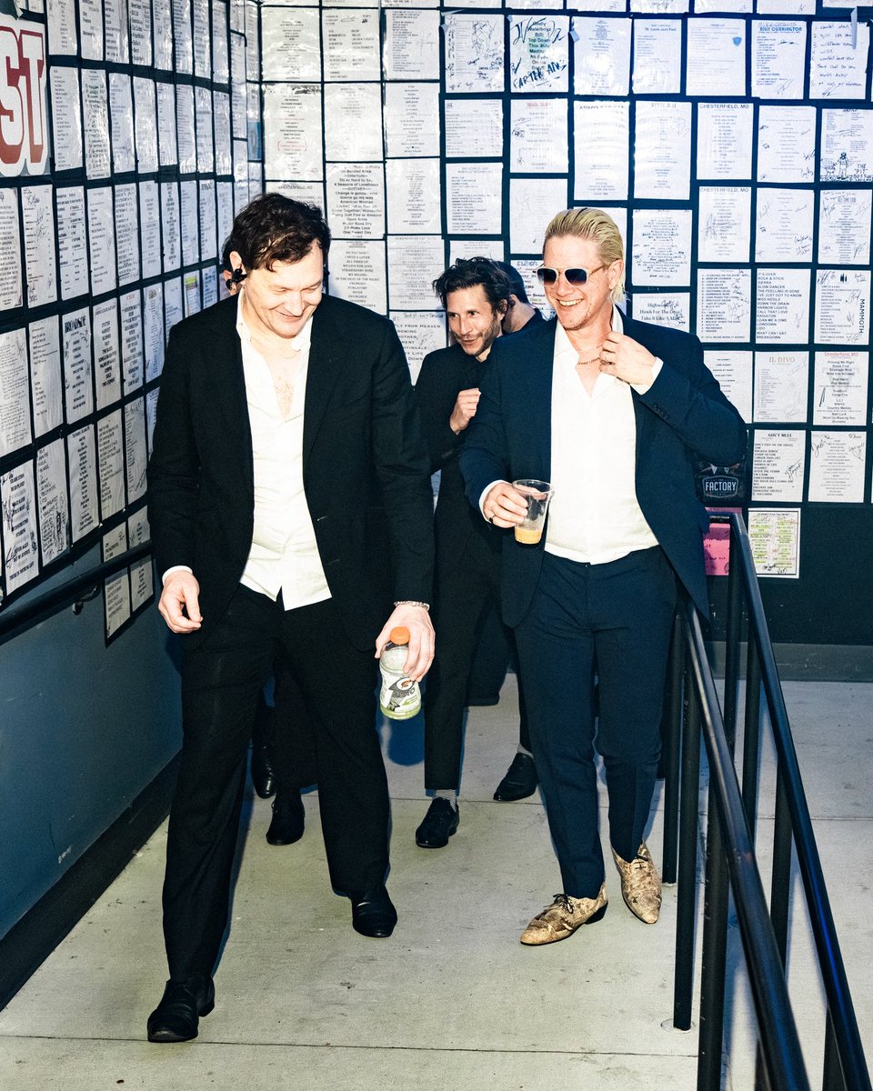 Interpol's tweet photo. St. Louis, you charmed us.
📷: @poonehghana https://t.co/9fUGzo0zhJ