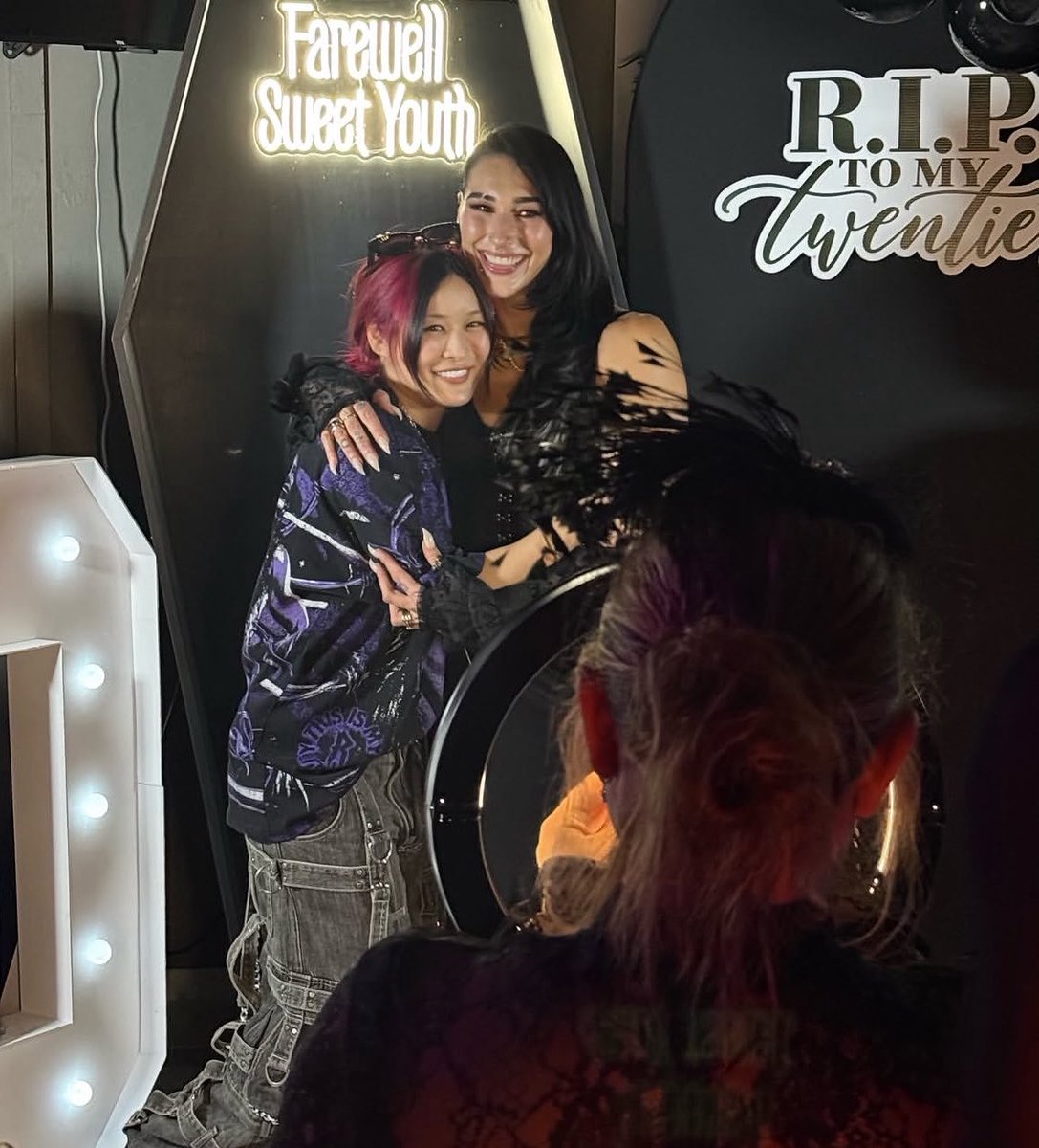 WWRipley's tweet photo. Oh my rhiyooooo https://t.co/NPGoRxCyTz