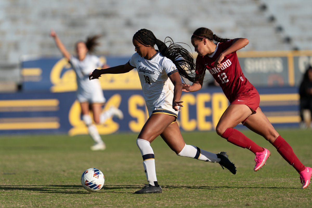 CalWSoc's tweet photo. 𝗔 𝗥𝗜𝗩𝗔𝗟𝗥𝗬 𝗧𝗛𝗥𝗢𝗨𝗚𝗛 𝗧𝗛𝗘 𝗬𝗘𝗔𝗥𝗦. 🐻⚽️

24 hours until another chapter of the Battle of the Bay.

#GoBears https://t.co/2D14bgVFHH