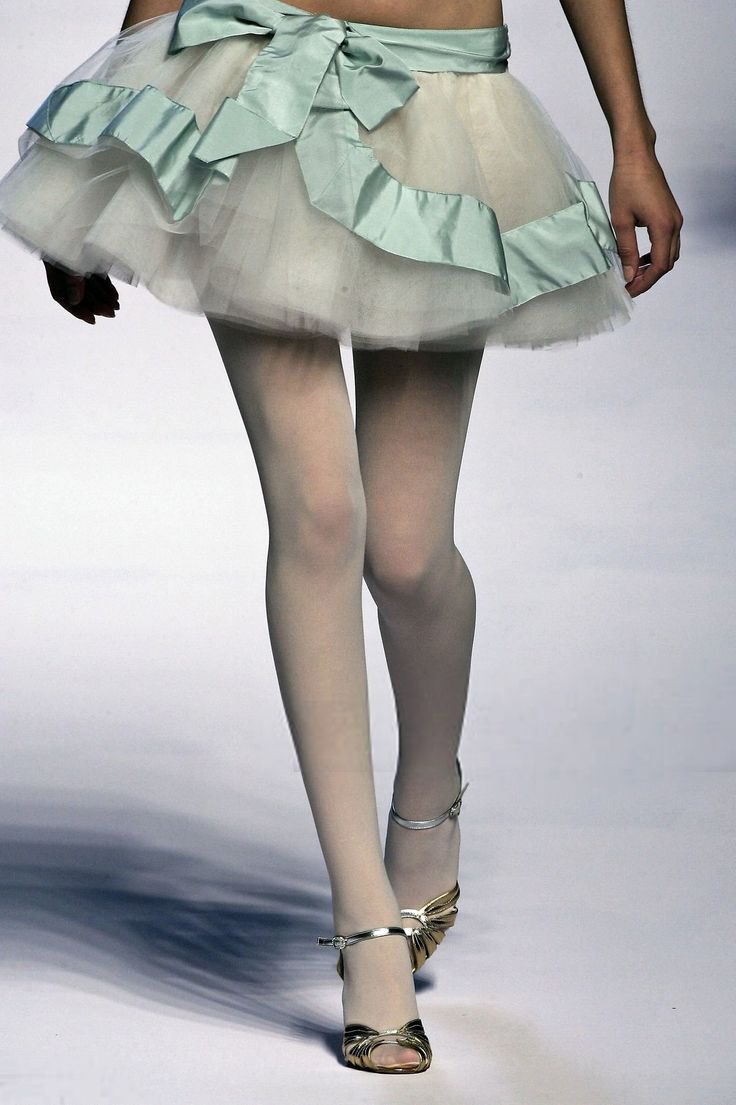 hautecnt's tweet photo. blugirl s/s ‘06 https://t.co/A53TNe0NPB