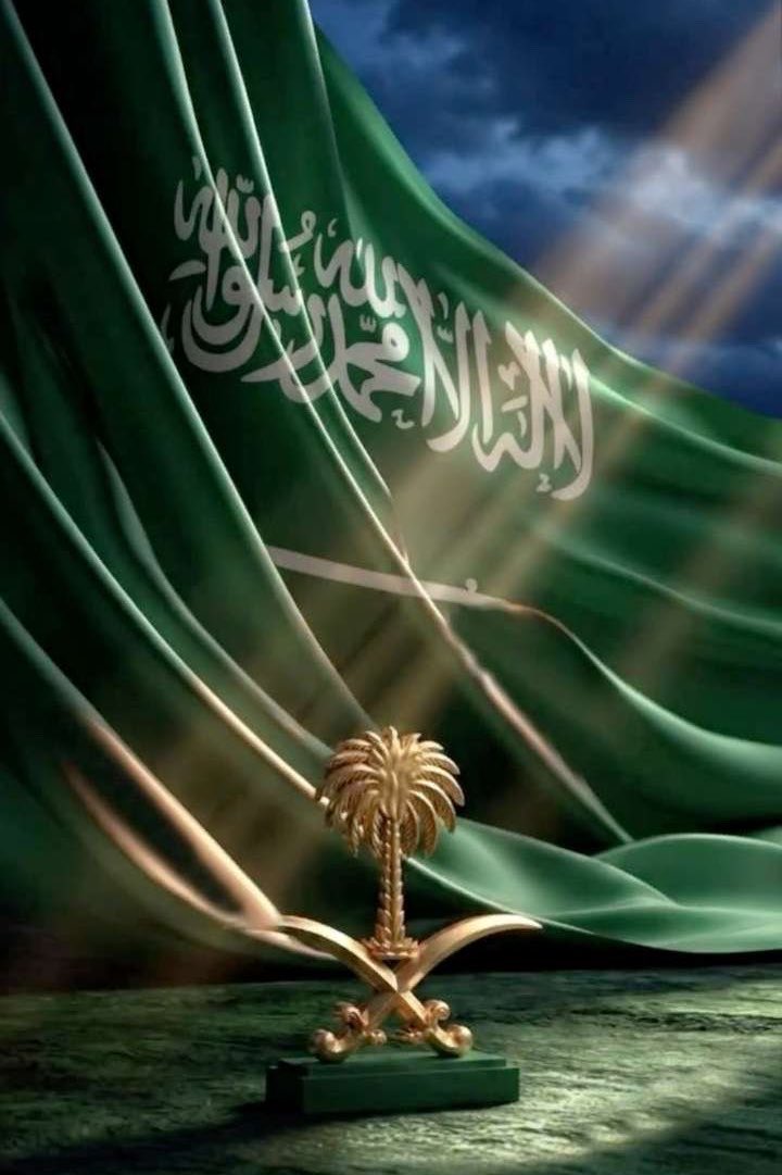 Gh___ya tweet picture