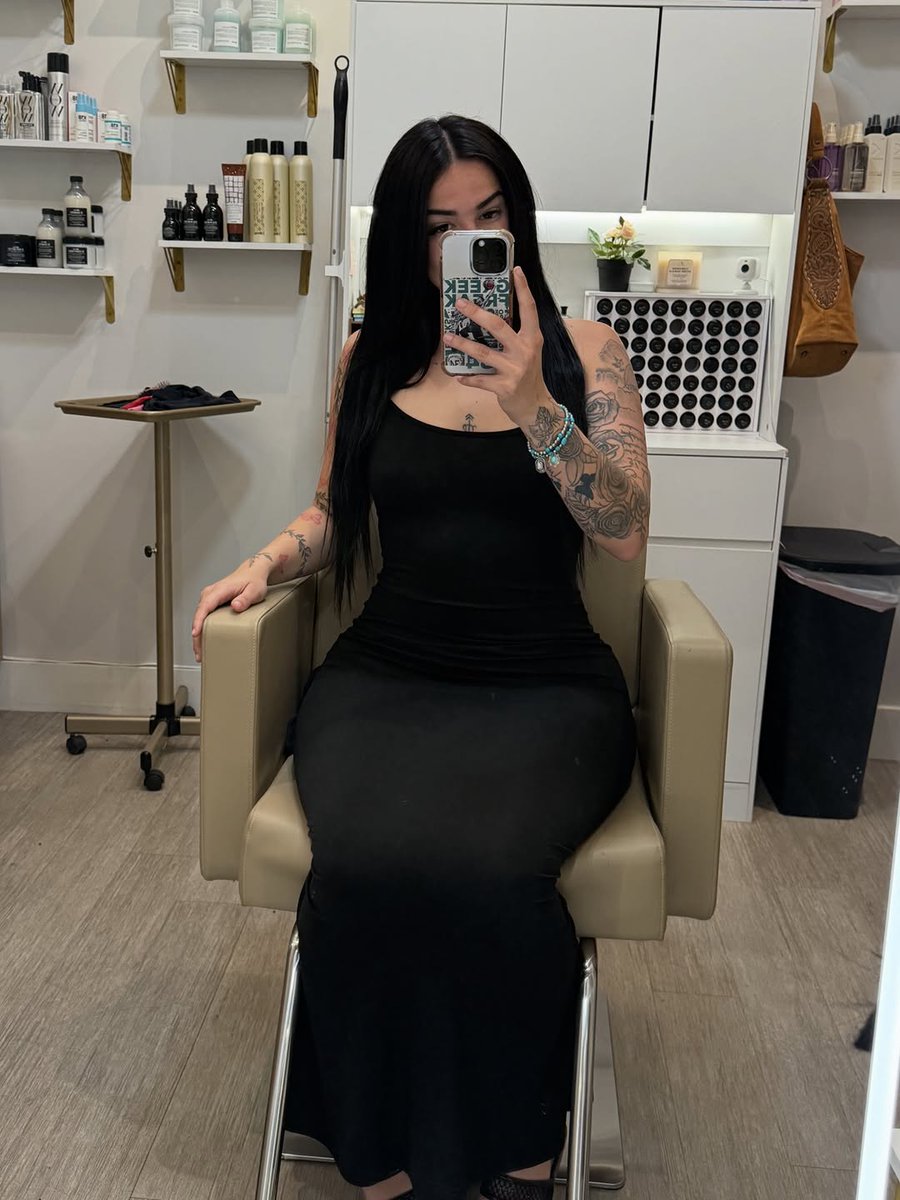 bell_sofia19497's tweet photo. Hair ✅

Thanks a lot @! ☺️🤞 https://t.co/zSa1M3X3AM