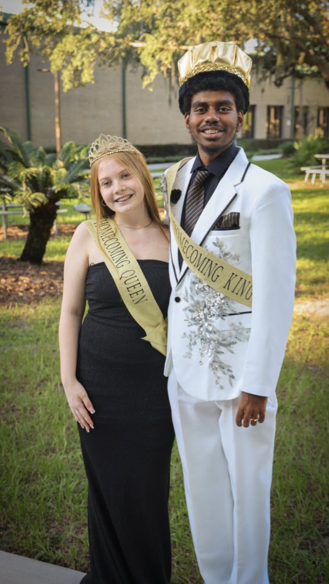 PHSCedu's tweet photo. What a week to be a BOBCAT at #PHSCedu! This week, we’ve celebrated our first Homecoming Week and wrapped up the week-long festivities with Homecoming Court at the West Campus. Congrats to our first Homecoming King and Queen: Sean Burroughs and Jaycee Ostrom! https://t.co/HbriB4Bau6