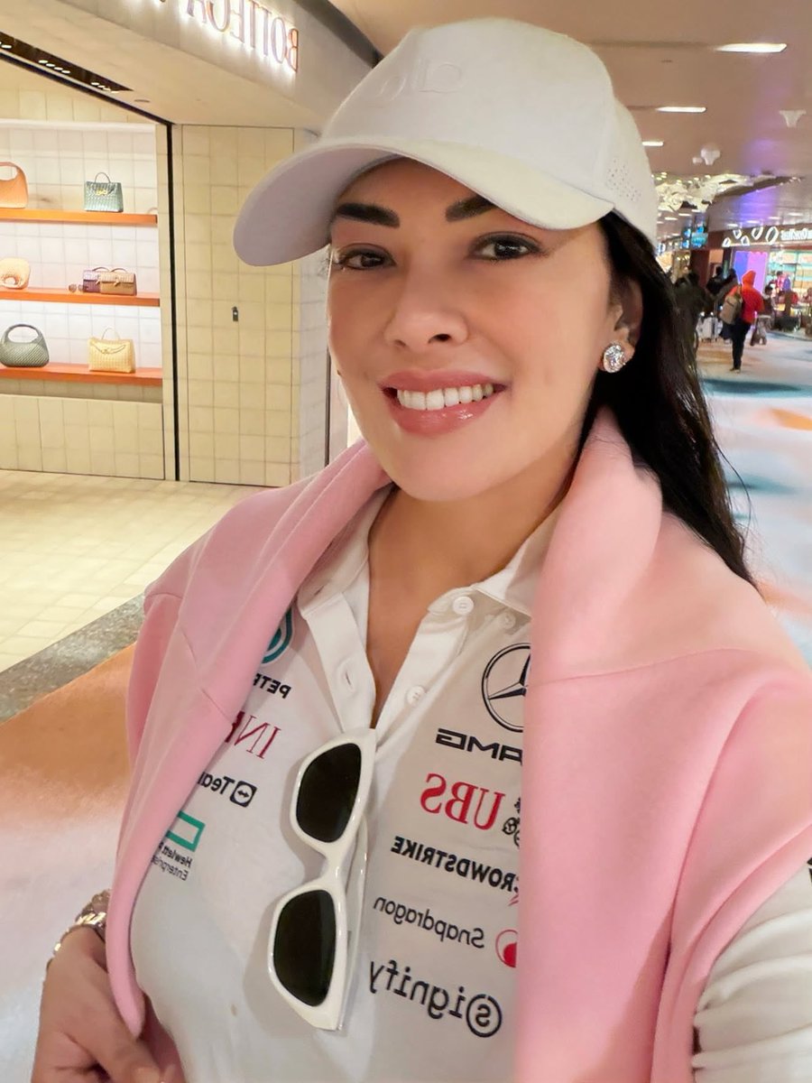 iloveruffag's tweet photo. I ❤️🫶🏼 Singapore 🇸🇬 https://t.co/C2k36J81VL