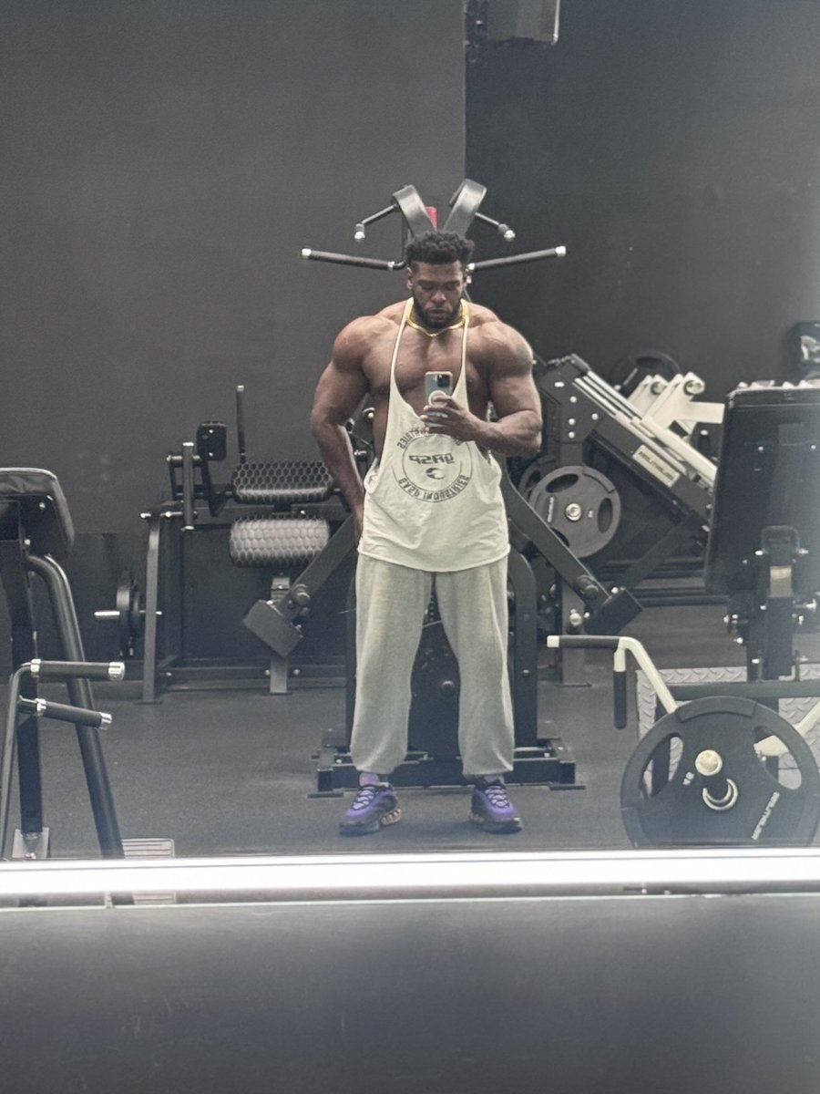BookOfKeys's tweet photo. Getting ready for Blood. https://t.co/Hzpi5VlYSq