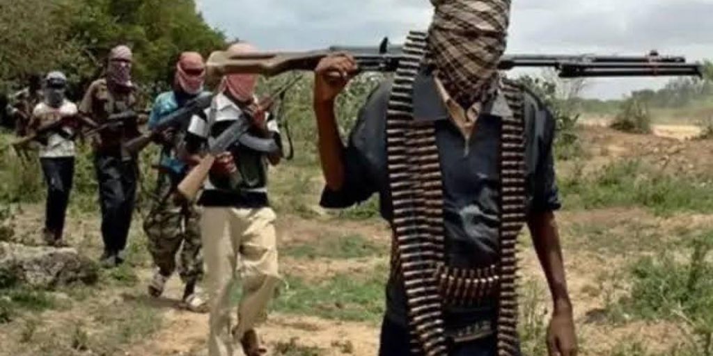 instablog9ja's tweet photo. Family in distress as b@ndits demand ₦500 million ransom for pregnant woman abd¥cted in Kaduna. https://t.co/PTo3tBgwwx