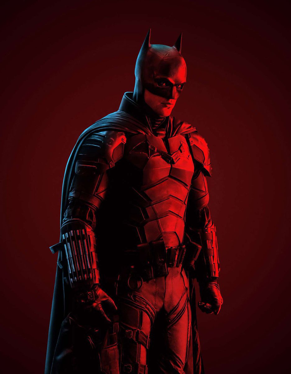 PopBase's tweet photo. Steven Soderbergh will direct the final weeks of filming on ‘THE BATMAN: PART 2’.

Soderbergh and Reeves will work together and remain in communication until filming has ended, with Reeves taking over post-production duties when he is ready to return.

(https://t.co/MUggRuIQVF) https://t.co/2wnmHNuF5q