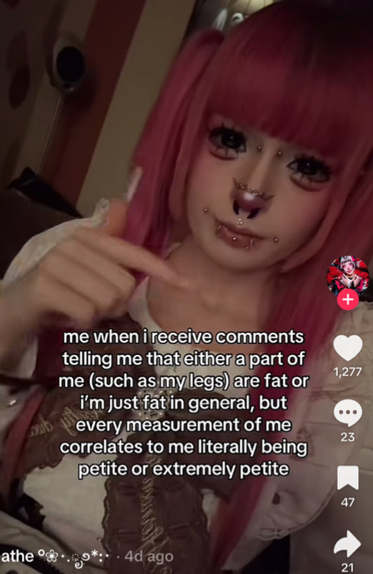 piercedluvr's tweet photo. @glor1fying_sui @pien_uke This image is fucking killing me 😭😭😭😭 https://t.co/B6KWYvUfXk