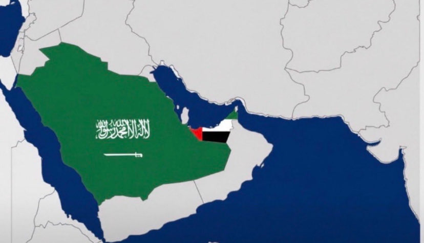 kl_7078's tweet photo. @MBZx_1971 أنا لو مديت رجلي دعستكم https://t.co/bNQ00Tu6Tg