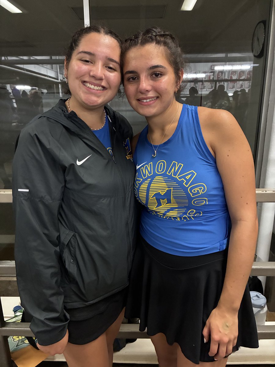 Muk_Tenn1sGirls's tweet photo. Caylee Brantman & Elsa Kinunen lost 6-3, 6-4 and Nayeli & Jazzy Falk lost 6-2, 6-2 in the 1st round of the WIAA State Tournament
Always special to finish in Madison & Great season ladies!!! #LetsDoThis https://t.co/VGDlJQQbKj