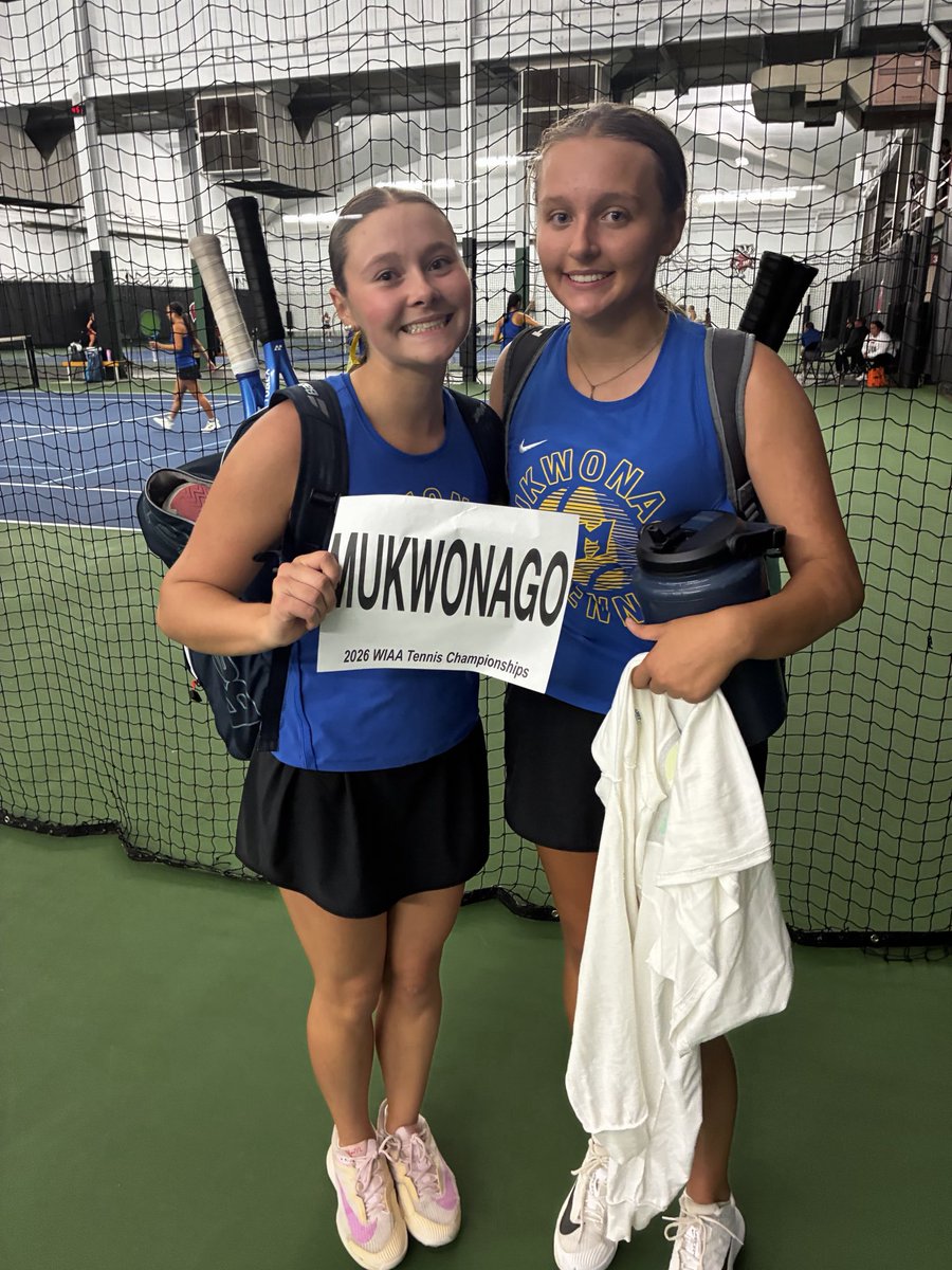 Muk_Tenn1sGirls's tweet photo. Caylee Brantman & Elsa Kinunen lost 6-3, 6-4 and Nayeli & Jazzy Falk lost 6-2, 6-2 in the 1st round of the WIAA State Tournament
Always special to finish in Madison & Great season ladies!!! #LetsDoThis https://t.co/VGDlJQQbKj