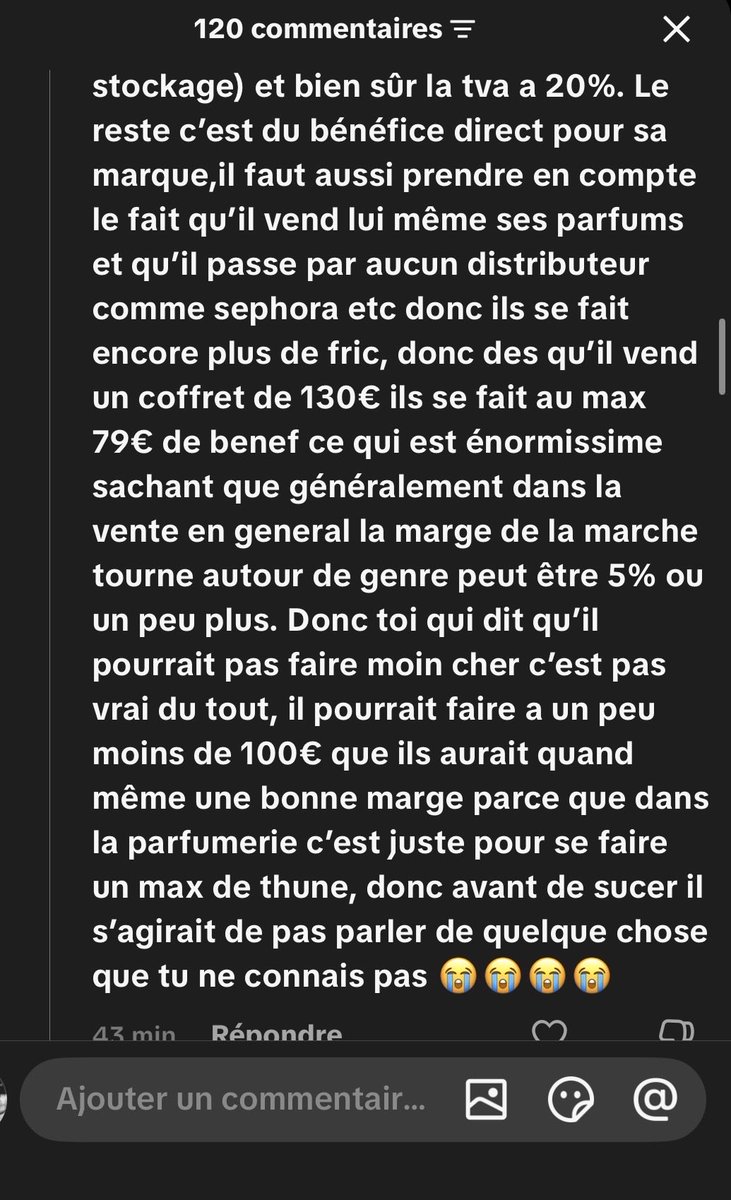KEJEKENENE's tweet photo. Moi vs une suceuse de joyca qui le défend pour sa marque de parfum sans connaître la vente de parfum eh moi j’en peux plus https://t.co/MAWFeXIDl3