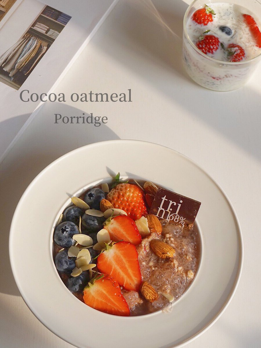 wheel665's tweet photo. Enjoying a warm bowl of homemade oatmeal with fresh blueberries for a cozy morning pick-me-up! Simple, nourished, and perfect for starting the day right ， https://t.co/vfisGxFElF