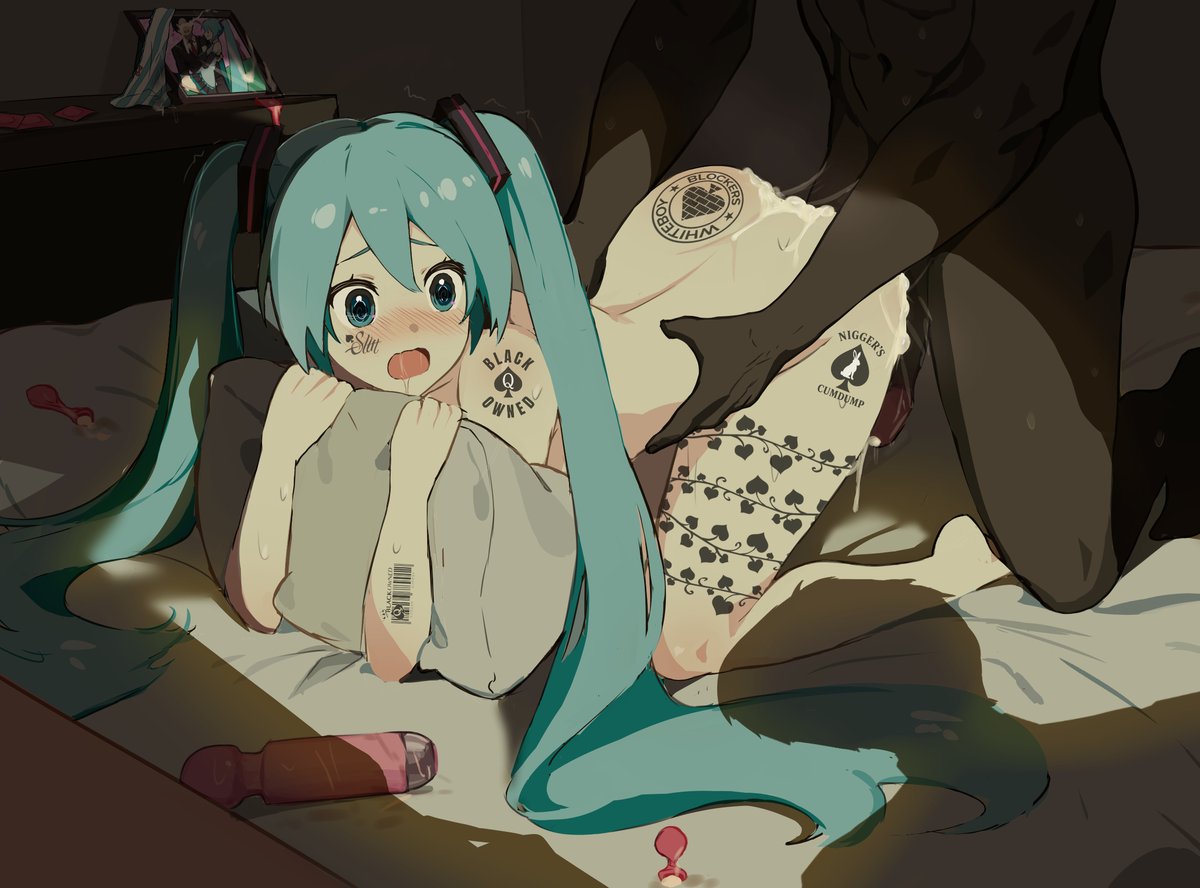 SandyCucksYou's tweet photo. @Godzillafanblan @lilpuppy66 miku btw https://t.co/buZYI7f6cr