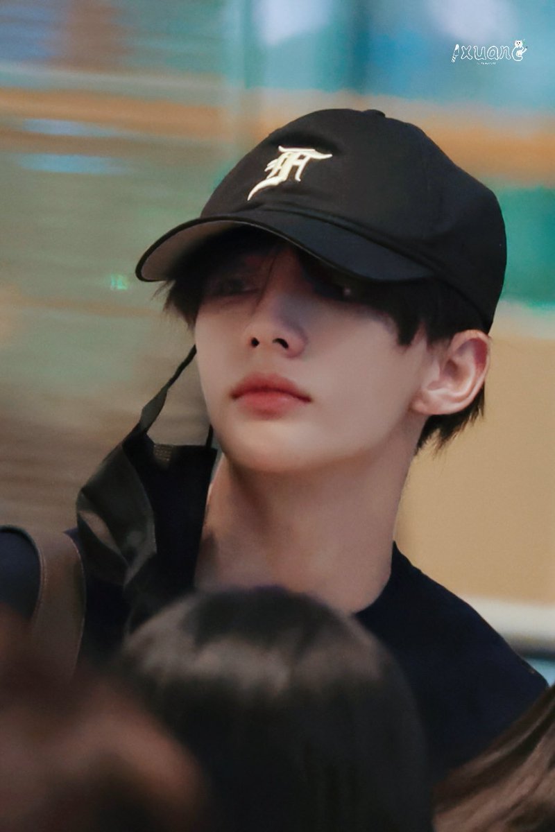 Xuan1117c's tweet photo. 261016

#현진 #Hyunjin #StrayKids https://t.co/nZj2ax5HTL