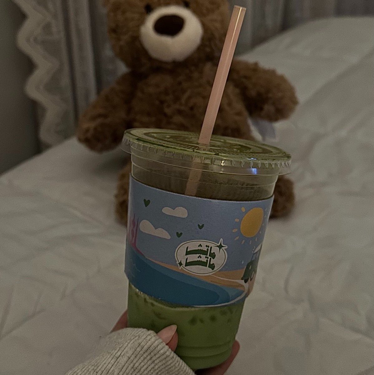 hioezs's tweet photo. 1:50 
me &amp; my matcha https://t.co/rDqcYZHL51