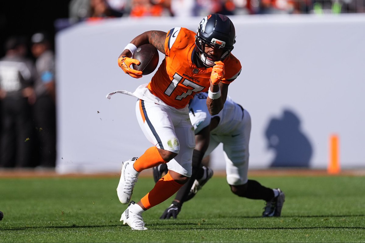 DubsByDrake's tweet photo. 🏈 TNF PLAY #5 🚨

🎯 ANYTIME TDs

👤 Jaylen Waddle (+260) | 0.5U
👤 AJ Barner (+275) | 0.5U

Locked in 🔒 POTN coming next ⭐

Who's Tailing? ❤️‍🔥 Below
#GamblingX #NFL https://t.co/LMVfmOzPMK