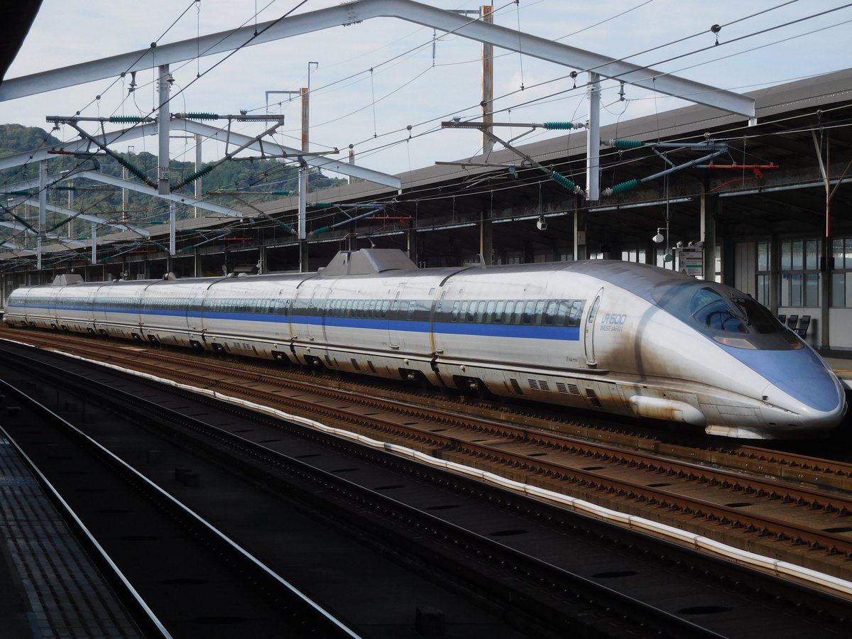 Railway223225's tweet photo. 2026.10/10(Sat)~12(Mon)
新山口→山陰行程 Vol.01
・117系7000番台
　　WEST EXPRESS 銀河
・500系7000番台　こだま
・キロ189　はなあかり
・DEC700 https://t.co/7zuKkBYnpj