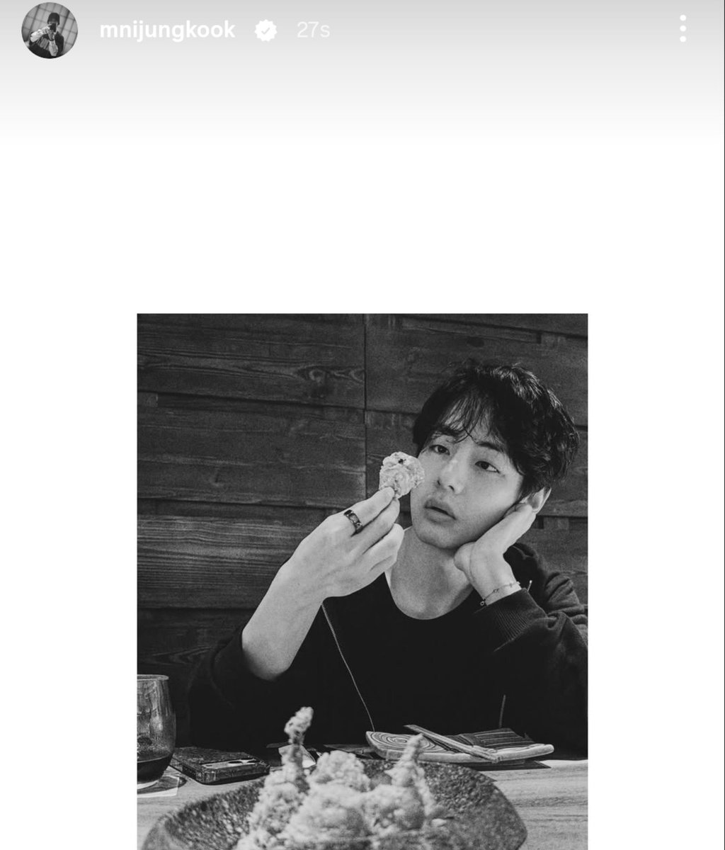 myyouwithjk's tweet photo. jungkook via ig 😭💘 https://t.co/77hXRvKymW