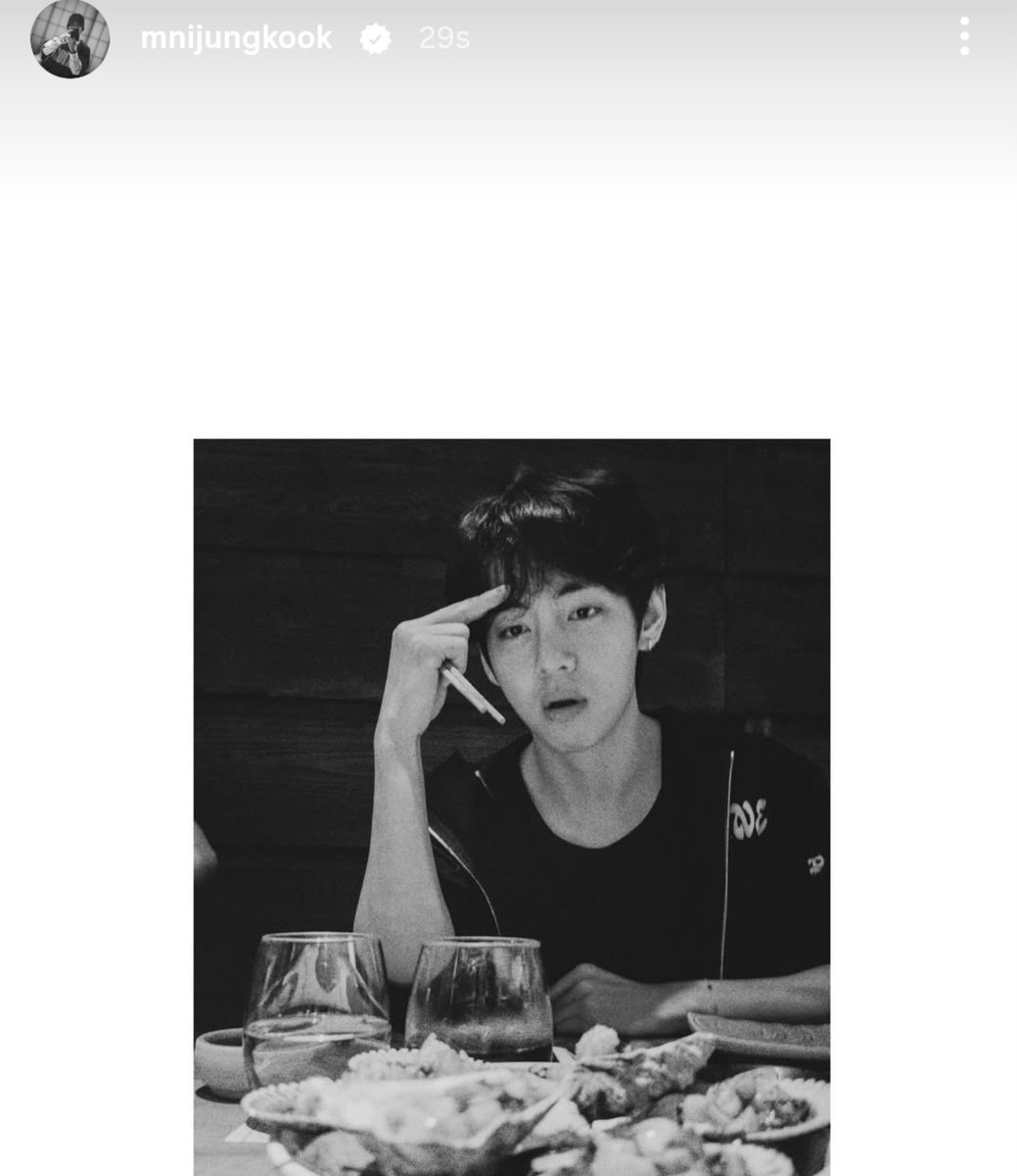myyouwithjk's tweet photo. jungkook via ig 😭💘 https://t.co/77hXRvKymW