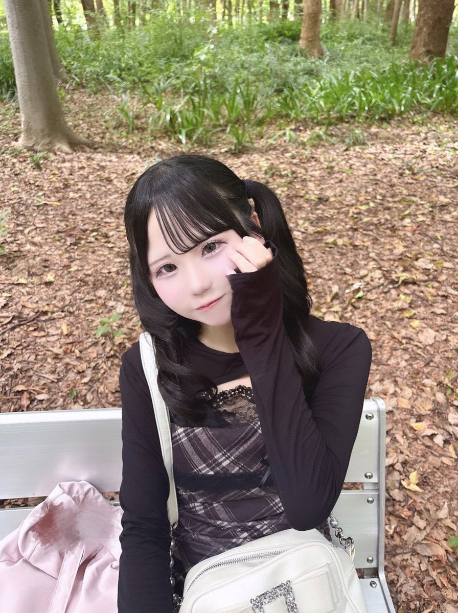 nemunyachu's tweet photo. @y2qHk 大阪日本橋の♡クロユメ♡にいるねむです💤♥コンカフェはじめたてで、お客さんまだすくないからあいにきてくれたらうれしいな👶🏻💕💕せいいっぱいしあわせにする！- ·̫ -ᶻᶻᶻ自撮りとかは自信なくて、でも実物のほうがめちゃめちゃかわいいって言ってもらえます泣 https://t.co/5QyBRazTpg