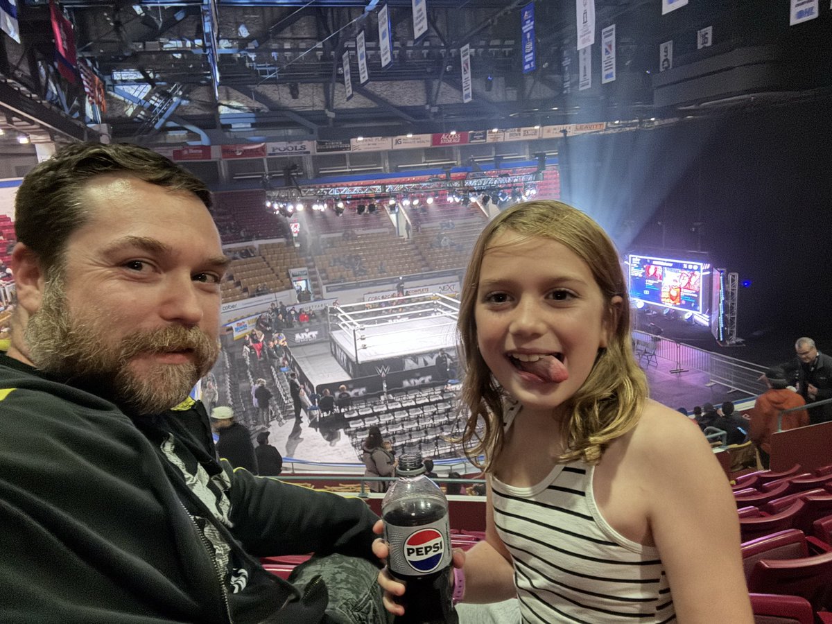 Denunciation's tweet photo. We came to see @kendalgreywwe ! 
#NXTKitchener https://t.co/v1prgNJImN