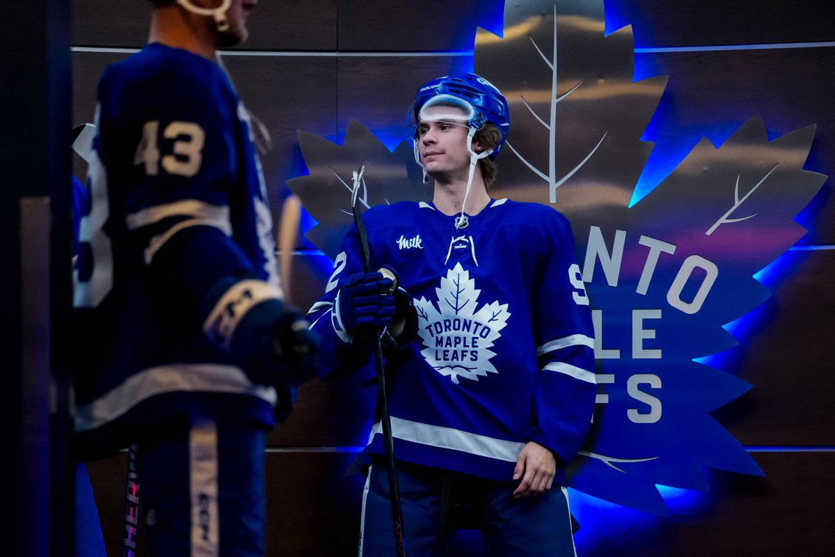 MapleLeafs's tweet photo. 🍁 https://t.co/o1w9cVjgGu